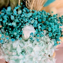 Load image into Gallery viewer, Pale Blue arrangement
