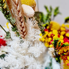 Load image into Gallery viewer, The Spring Arrangement
